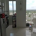 Cuarto En Villas De La Candelaria-Cerca A La Terminal De Transportes